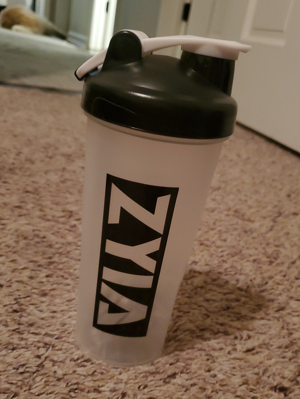 ZYIA Black & Clear Protein Shaker Bottle
